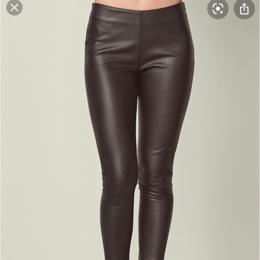 Venus faux leather brown
